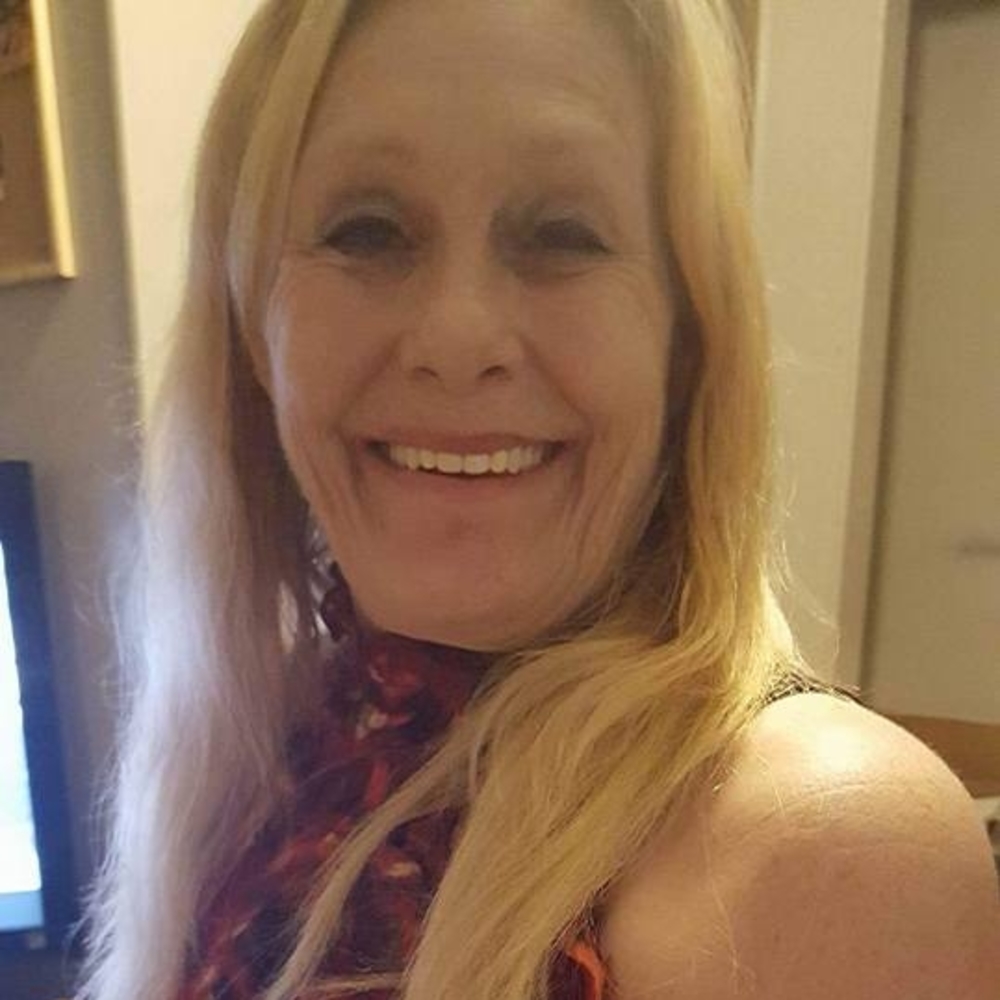 Meet your Posher, Nita